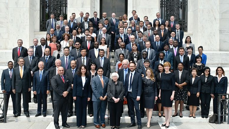 90 Central Banks Seek Blockchain Answers at Federal Reserve Event