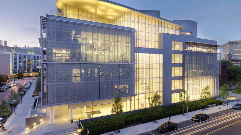 MIT Media Lab Uses the Bitcoin Blockchain to Issue Academic Certificates