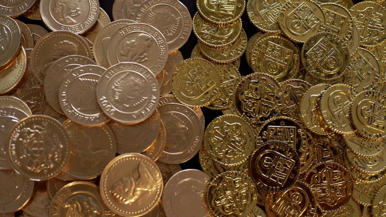 Shuffling Coins to Protect Privacy and Fungibility: A New Take on Traditional Mixing