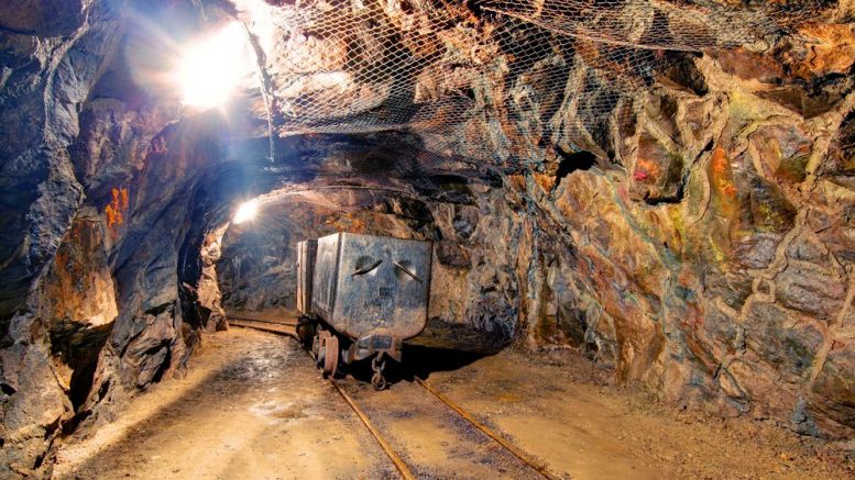John McAfee-led Bitcoin Mining Operation Aims to Scale 5 PetaHash in 2016