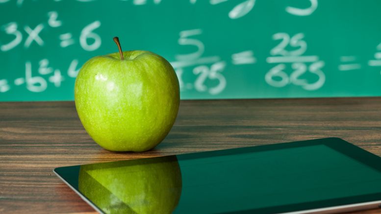 BEN Pays Students Bitcoin to Take New Blockchain Class