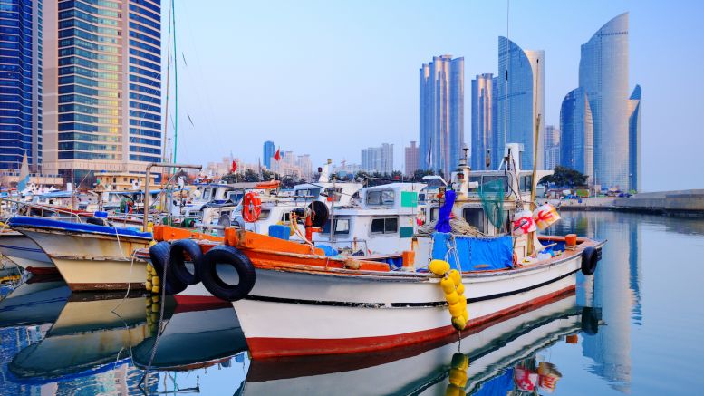 South Korea's Shinhan Bank Backs Blockchain Startup's $2 Million Round
