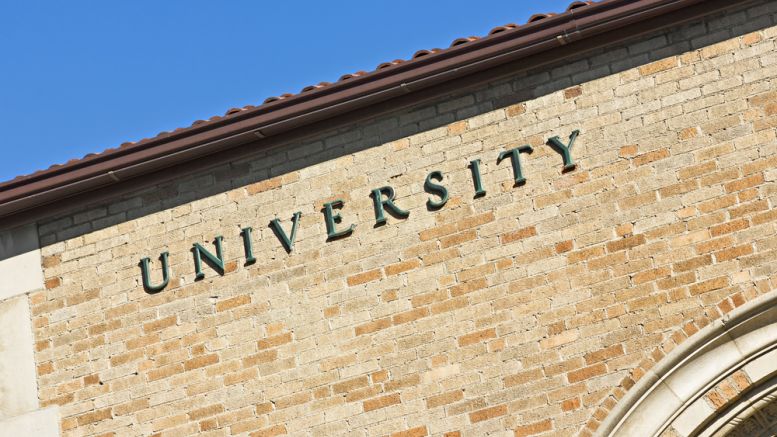 American Students More Burdened by Debt Than Ever Before