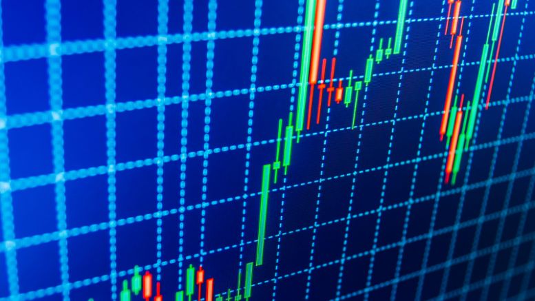 Bitcoin Blows Past $808 With No Sign of Heartbreak