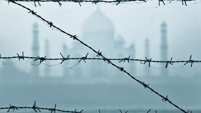 India Will Now Jail Junked Rupee Holders for 4 Years