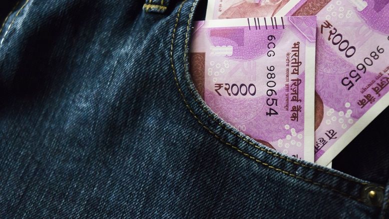 As India Goes Cashless, its Central Bank Researches Blockchain