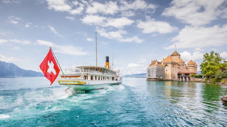 Bitcoin Wallet Xapo Receives Early Approval from Swiss Financial Regulator