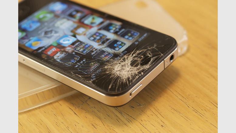 Watch this Bitcoin Fanatic Shoot His iPhone After Apple Blacklists Blockchain