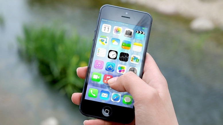 Crowdfunding Just Got Easier With the New Tindr App