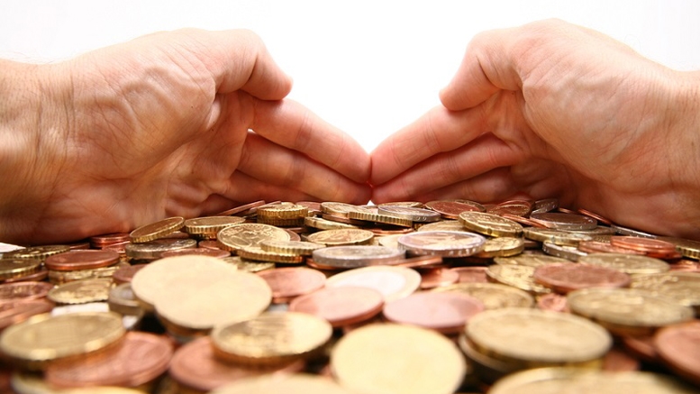 Bitcoin Companies Are Compounding the Bitcoin Hoarding Problem