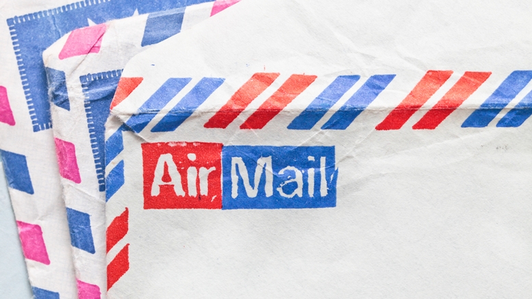 Bitcoin Penpals – Communicate With Ross Ulbricht Or Charlie Shrem For 99 Cents