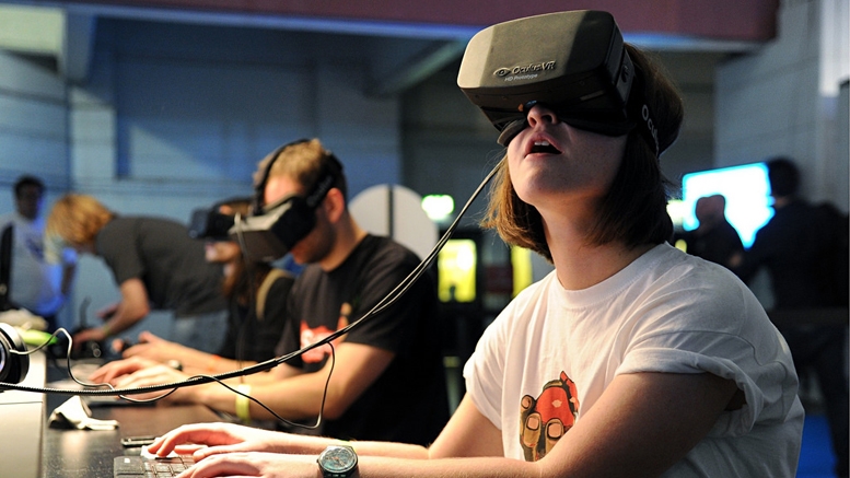 Virtual Reality Platform Builds on Dogecoin Blockchain to Crowdfund Developer Toolkit