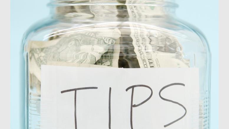 Interview with tipUp.me: Load Bitcoin Tipping Service Changetip with Cards