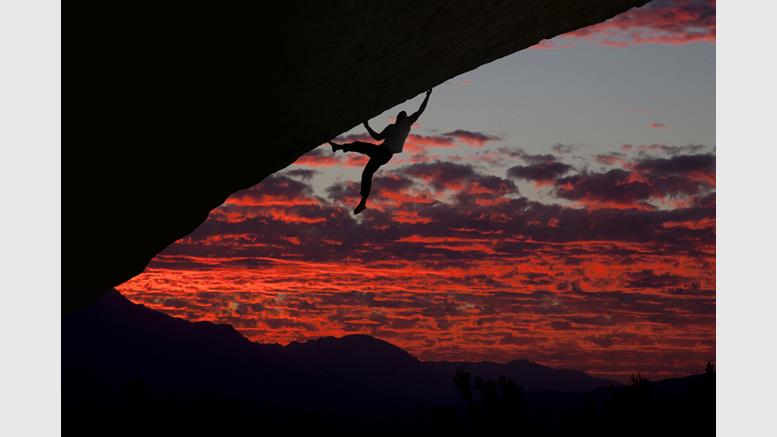 Bitcoin Price Continues Edging Higher