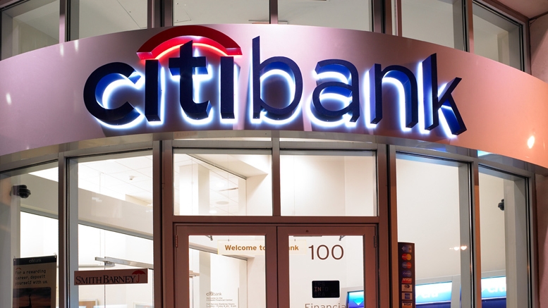 FinTechEDU | Financial Giants Flock To Blockchain Technology, While Employees Left Clueless?
