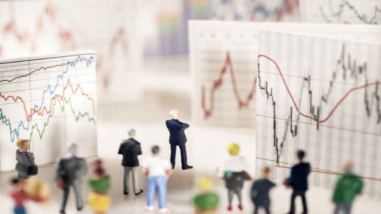 Neither Fiat Currency nor Bitcoin are Free From Volatility