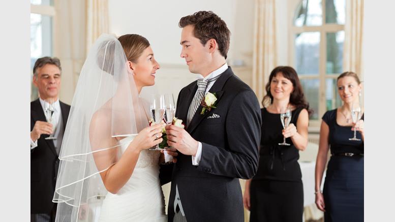 Picturesque English Farm Takes Bitcoin for Wedding Parties