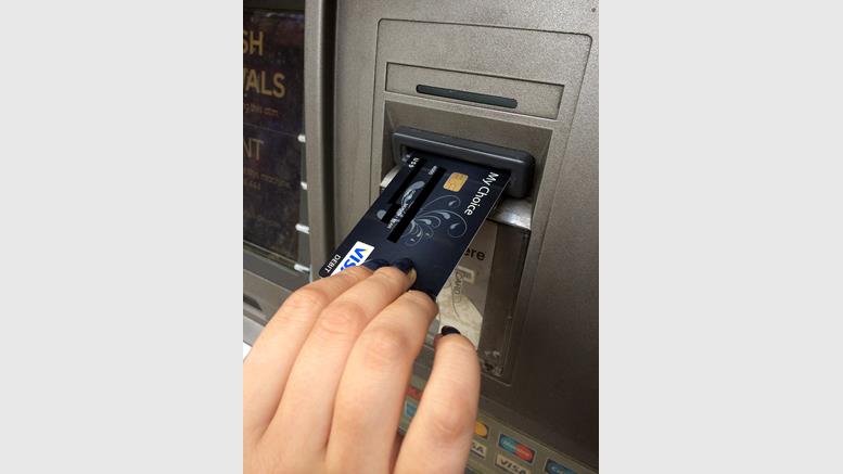 Reviewed: Xapo's Bitcoin Debit Card