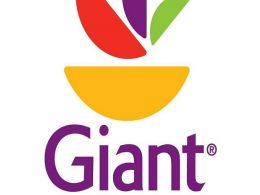 Mounting Credit Card Fraud Forces Giant Food Policy Change