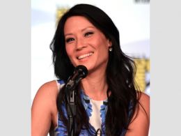 Lucy Liu Touts Blockchain Tech at Discussion on Branson's Island