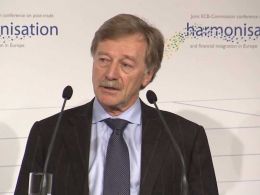 ECB Board Member: Blockchain Could Disrupt Payments
