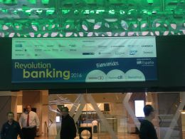 Revolution Banking 2016 Talks About the Blockchain Revolution