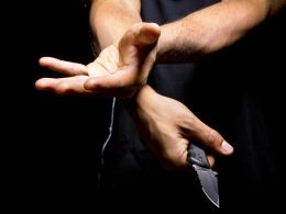 Bitcoin Buyer Robbed of $28,000 at Knifepoint