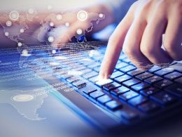 UK Government Awards First G-Cloud Blockchain PaaS Agreement