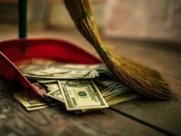 Bitfinex Slowly Getting Back Online after Users Suffer 36% Loss