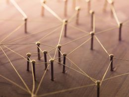 CoinOffering Links Virtual and Legal Worlds with Shares on the Ethereum Blockchain