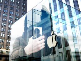 Does the Open-Source Model Enable Bitcoin-Stealing Wallet Apps?