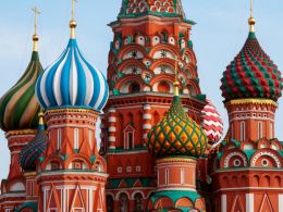 Russian Business Daily Publishes Article Advocating Russia to Court Cryptocurrency, Not Ban It