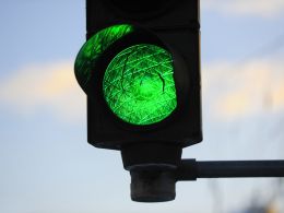 Russian Govt Regulator Launches Blockchain Project with Sberbank