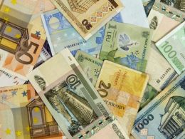 Western Union Revenue Drops amid Rise of P2P Services such as Bitcoin