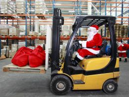 PwC: Blockchain Will Drive Holiday Season Logistics
