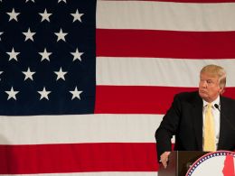 Danish Blockchain Company Offers to Help Build Trump’s Wall