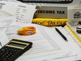IRS vs Coinbase: Massive Implications for Bitcoin, Digital Currencies