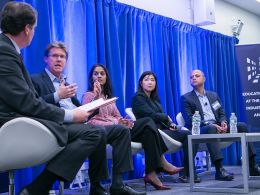 US Regulators Discuss Difficulties of Smart Contract Oversight