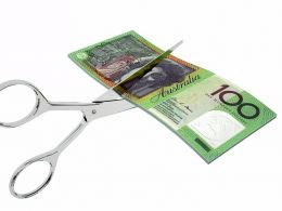Unholy Trinity: Australia Joins in Cash Crunch, $100 Bills Could Go