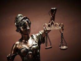 Coinbase User Asks Federal Court to Stop IRS Bitcoin Subpoena