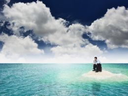 Why Blockchain Won't Be Connecting Banks in 2017