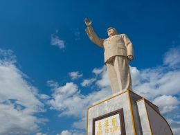 To the Mao-oon! China’s New 5-Year Plan Adds Blockchain Technology