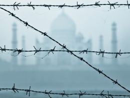 India Will Now Jail Junked Rupee Holders for 4 Years