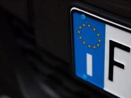Crypto No More? EU Plans Database Linking Users to Wallets