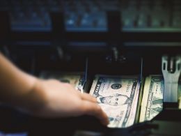 Who Needs ATMs? This iOS App Cashes Out Your Bits at Retail Stores