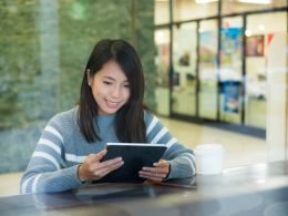 FinTech Robo Advisor Aimed at Women in Asia