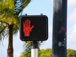 After BitFinex, Chinese Bitcoin Exchange OKCoin Suspends Wire Transfers