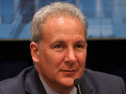 Bitcoin's Newest Merchant Peter Schiff: Gold Still Better Than BTC