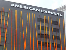 American Express Chief Views Bitcoin as a Competitor