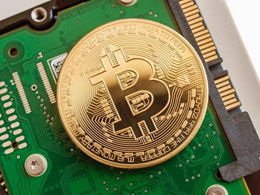 Block Size: Bitcoin Does Not Scale Effectively
